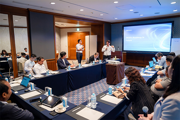 The ZWSOFT team had a free talk with its partners at ZWorld Asia 2023